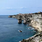 A Macchia, Piscine Et Vue Sur * Bonifacio (Corsica)