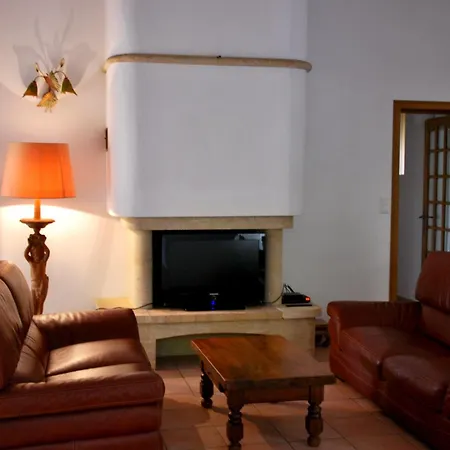 A Macchia, Piscine Et Vue Sur Vila