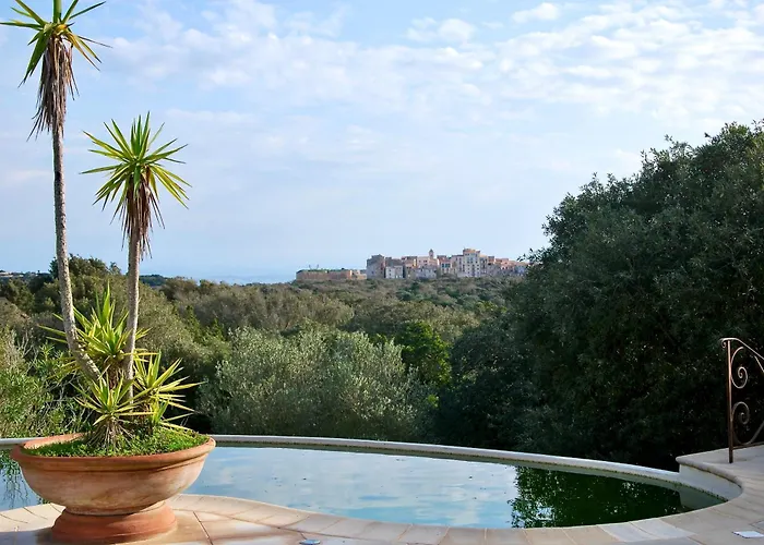 빌라 A Macchia, Piscine Et Vue Sur
