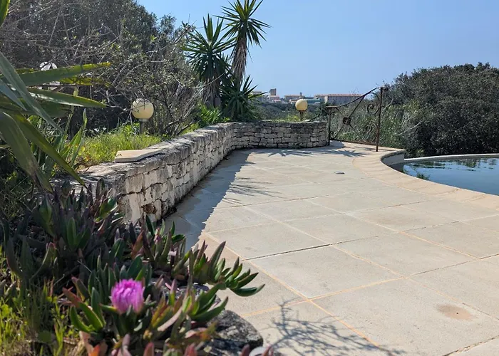 A Macchia, Piscine Et Vue Sur 빌라 *